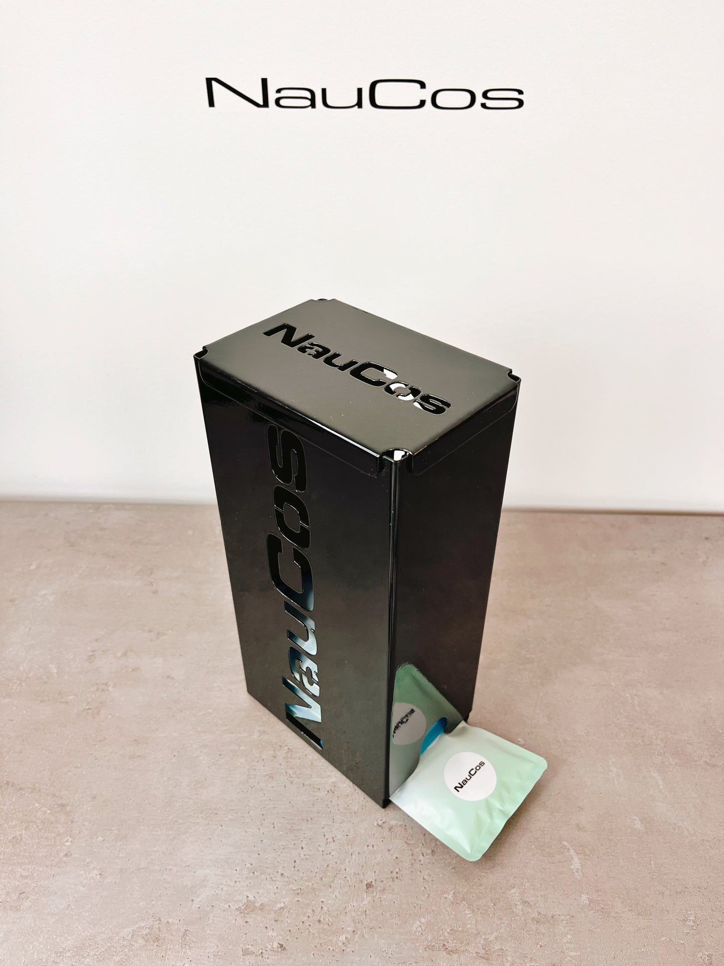 NauCos Mini Tower